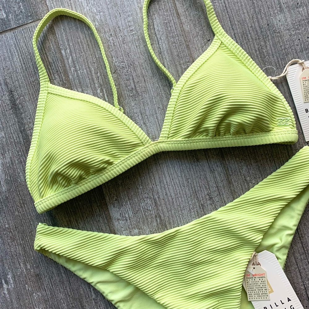 π₯π₯BILLABONG - TANLINES TRIANGLE HIKE SETπ₯π₯ - Picture 5 of 10